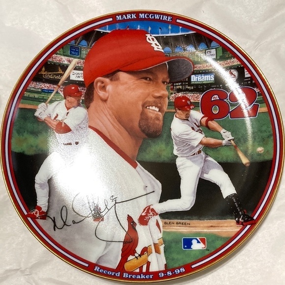 Baseball Mark McGuire collector plate - Picture 1 of 3